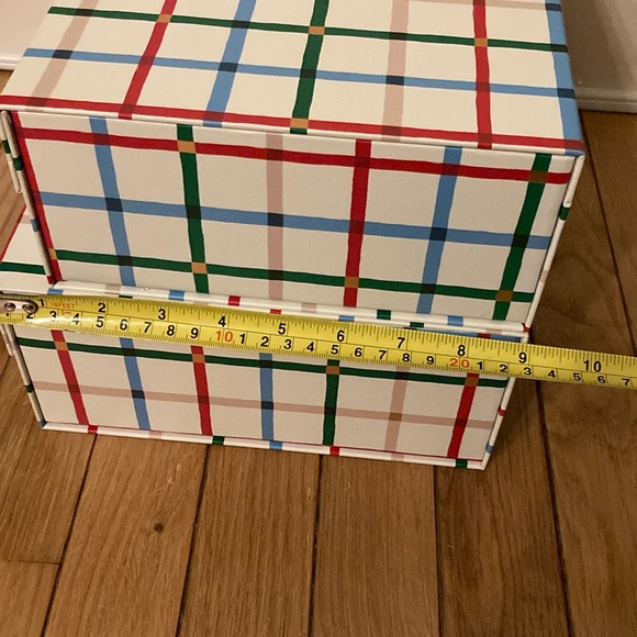 Kate Spade M/L Nesting Storage Boxes (set of 2) - Picture 8 of 10